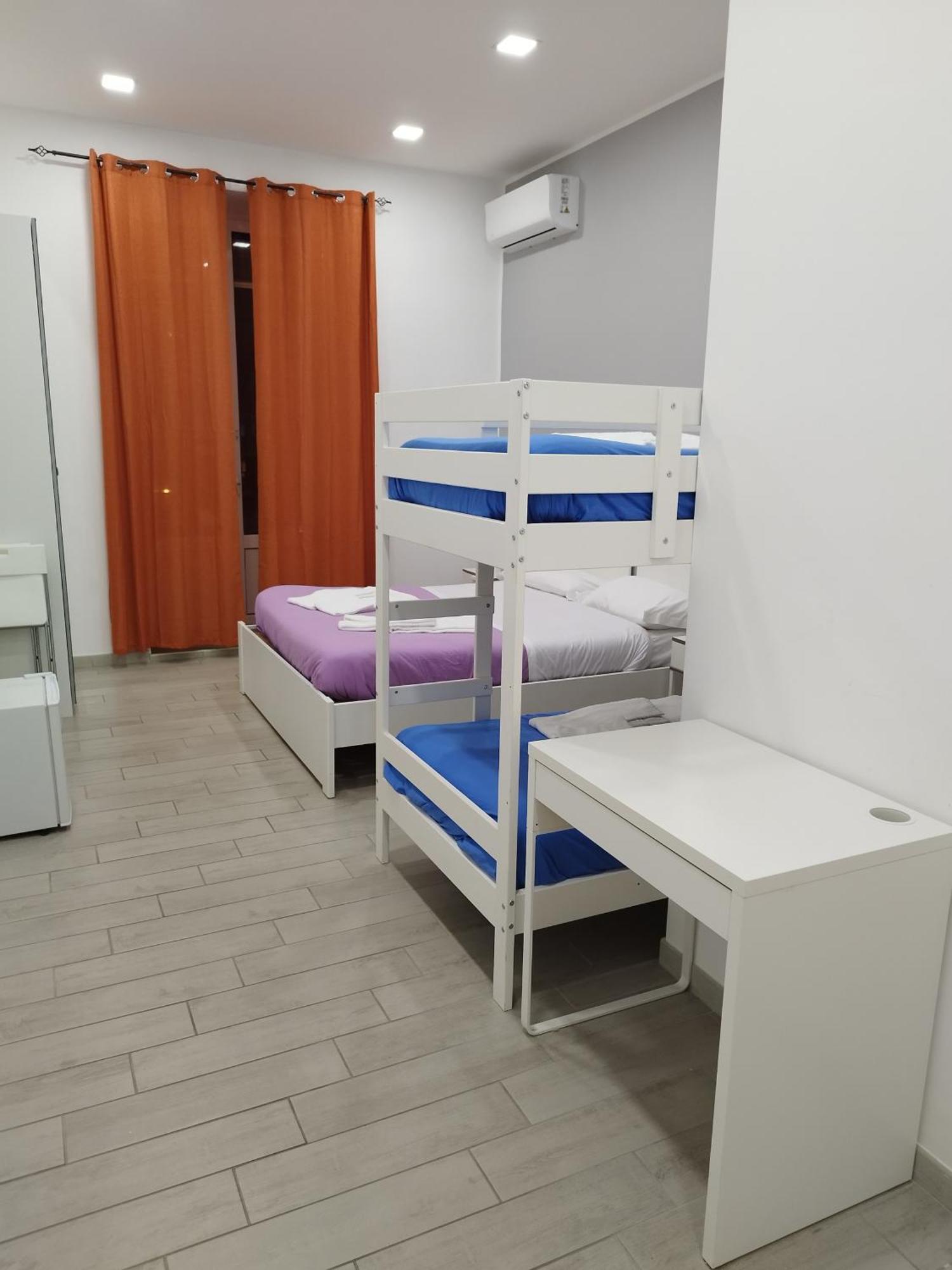 Eleonora'S Home Napoli Ngoại thất bức ảnh